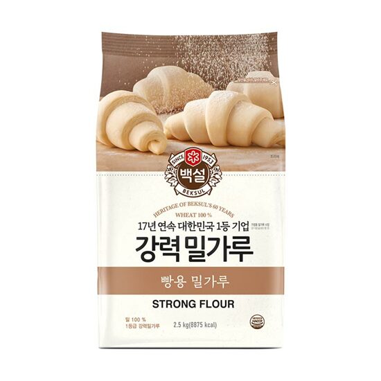 CJ FLOUR WHEAT STRONG (1ST GRADE) 2.5KG